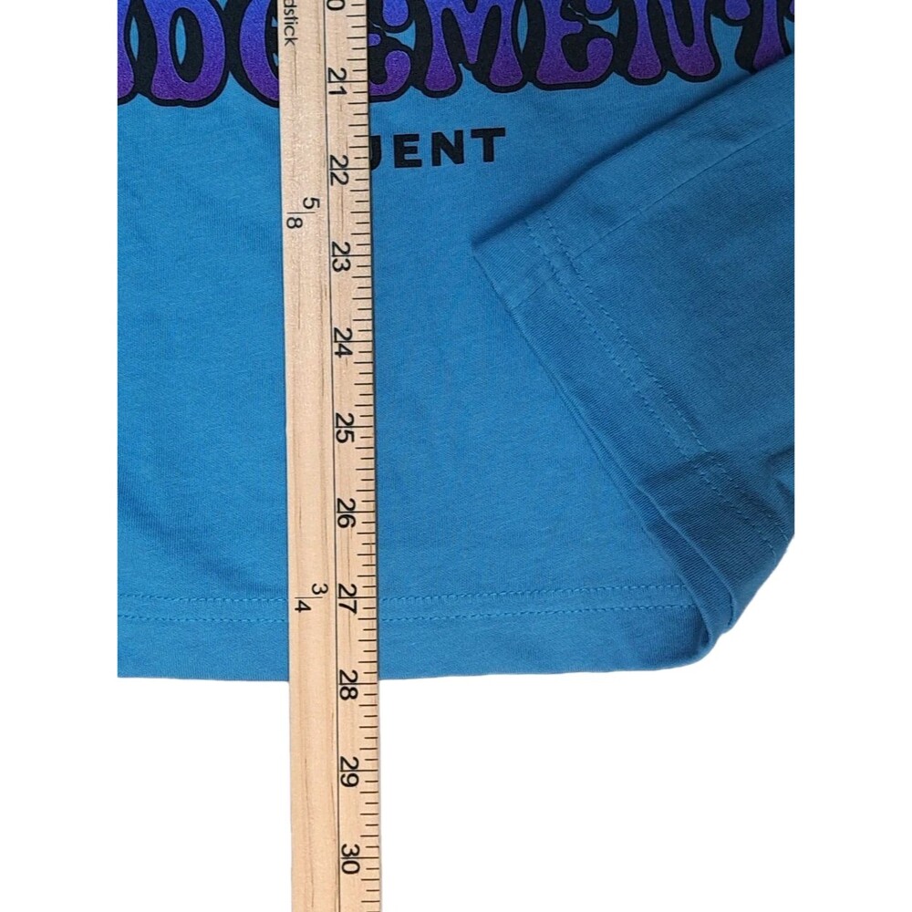 Pass Love No Judgment Weed T-shirt Short Sleeve Blue Crew Neck Funny Unisex EUC - Picture 6 of 7